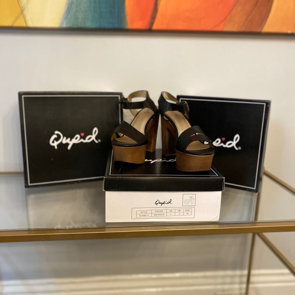 Qupid Blogger-15 Vintage Style Strappy Sandal Heel